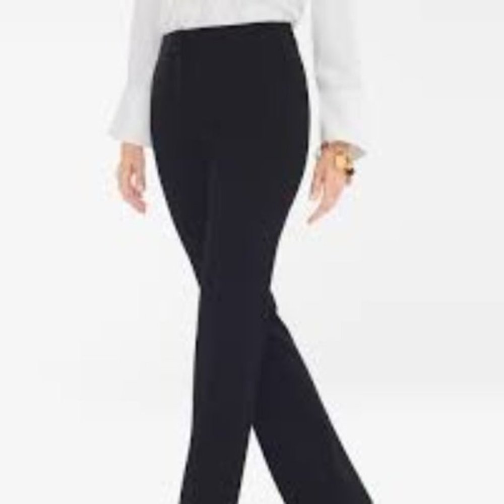 Chico's Black Straight Leg Pants size 1.5 (10)